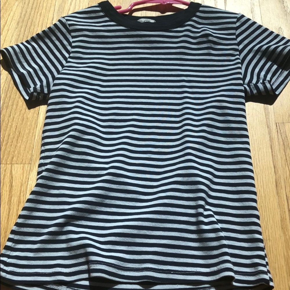 Tee shirt